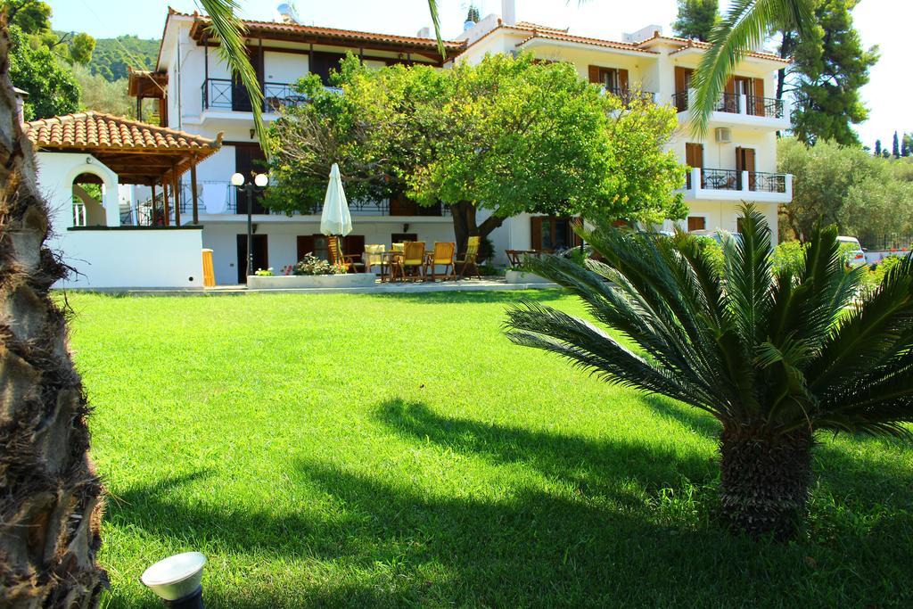 Olympion Apartments Stafylos Bagian luar foto