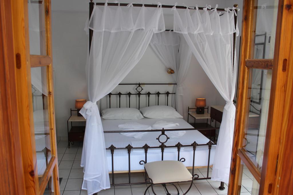 Olympion Apartments Stafylos Bagian luar foto