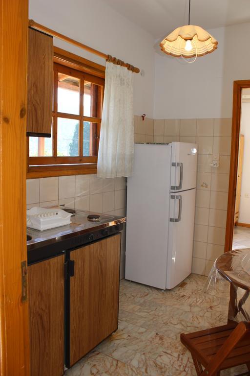 Olympion Apartments Stafylos Bagian luar foto